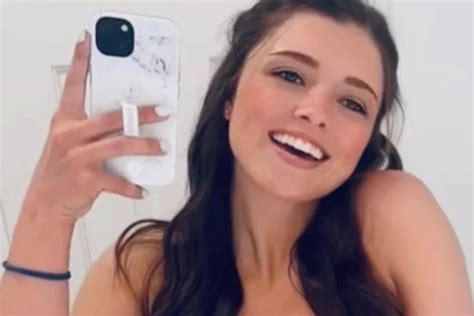 oakleyraeee leak|Oakleyraeee Nude Videos